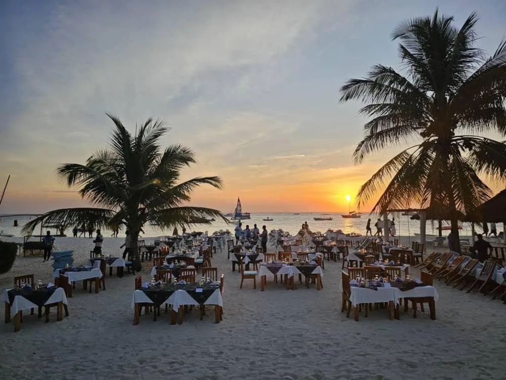 sunset kendwa