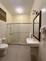 sunset kendwa bathroom